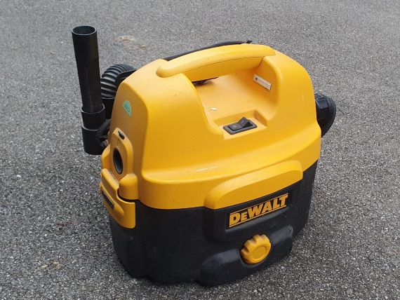 Staubsauger Dewalt (Nass- und Trockenstaubsauger), Modell DC500